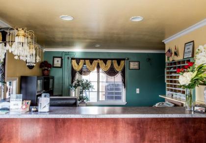 Budget Inn of America - image 14