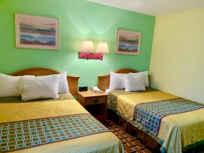 Travelers Inn Medford I-5 - image 5