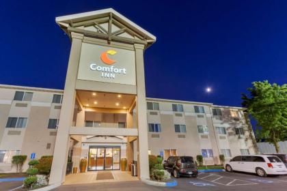 Comfort Inn South-Medford - image 4