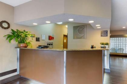 Comfort Inn South-Medford - image 9