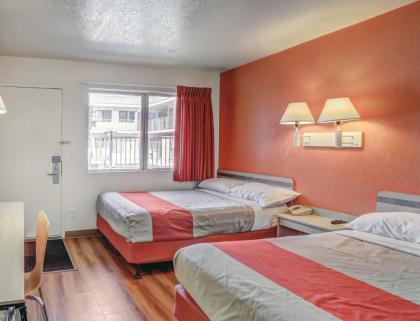 Motel 6-Medford OR - image 3