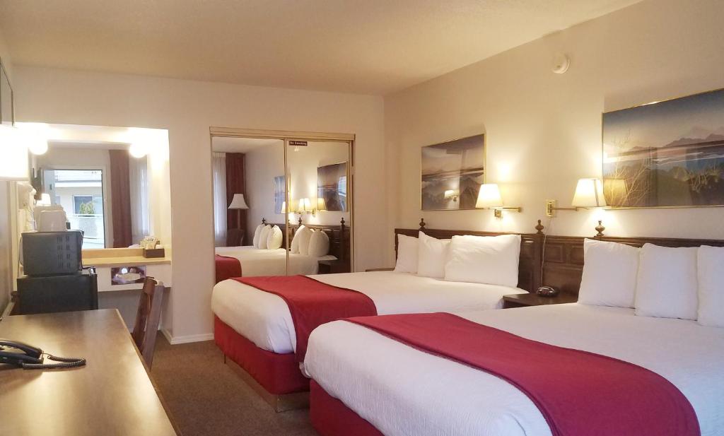 Sovana Inn - main image
