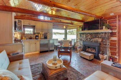 Little Log Cabin on Lake Washington - image 12