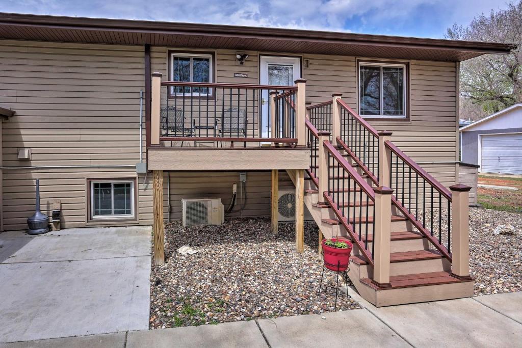 Downtown Medora Escape with Deck Near Trails and Sites - image 3