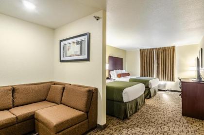 Cobblestone Hotel & Suites - Gering/Scottsbluff - image 7