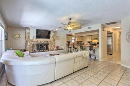 Home with Private Pool Less Than 1 Mi to Melbourne Beach - image 12