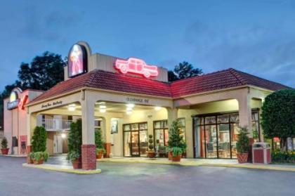 Days Inn by Wyndham Memphis at Graceland