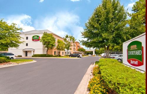 Courtyard Memphis East/Bill Morris Parkway - main image