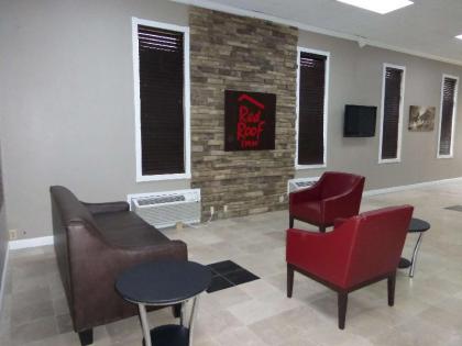 Red Roof Inn Memphis - Airport - image 3