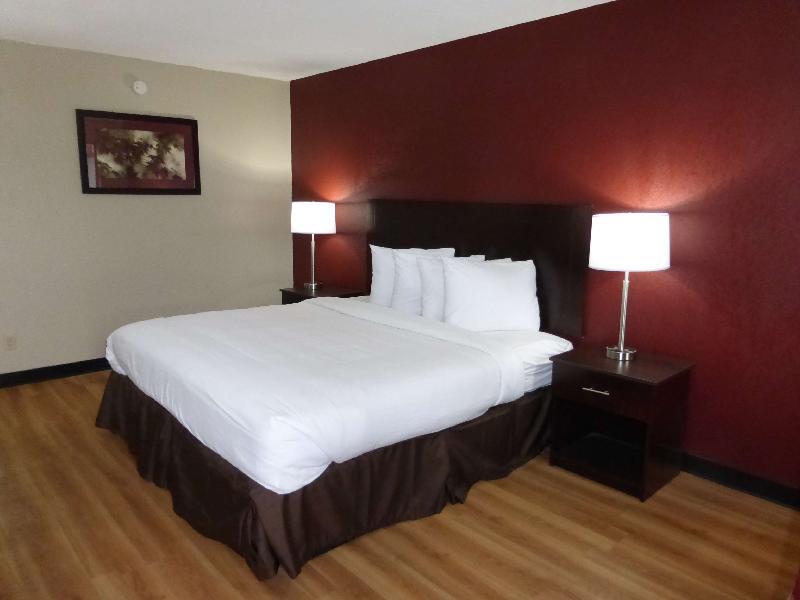 Red Roof Inn Memphis - Airport - image 5