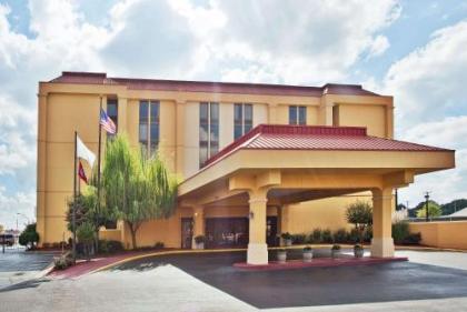 La Quinta by Wyndham Memphis Airport Graceland - image 5