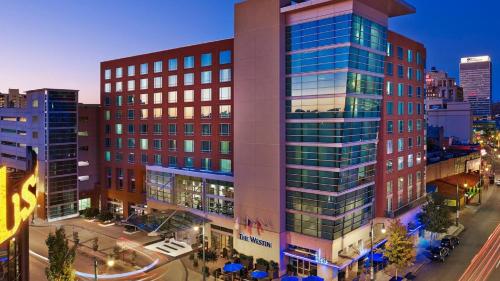 The Westin Memphis Beale Street - image 2