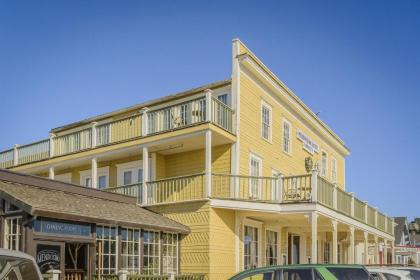 Hotel in mendocino California