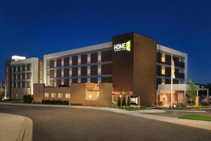 Home2 Suites By Hilton menomonee Falls milwaukee menomonee Falls Wisconsin