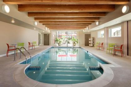 Home2 Suites By Hilton Menomonee Falls Milwaukee - image 9
