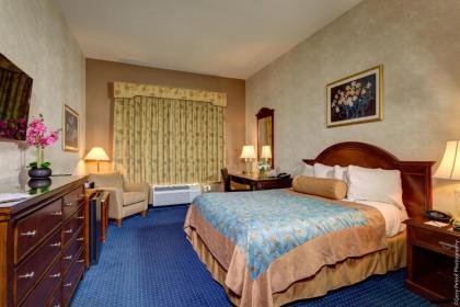 Best Western Plus Lawnfield Inn and Suites - image 7