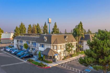 Motel 6-Merced CA - North - image 5