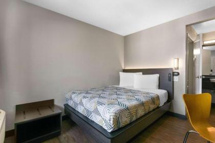 Motel 6-Merced CA - North - image 8