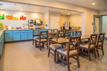 Quality Inn Merced Gateway to Yosemite - image 6
