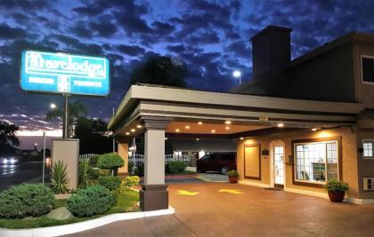 Travelodge by Wyndham Merced Yosemite - image 9