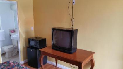 Slumber Motel - image 4
