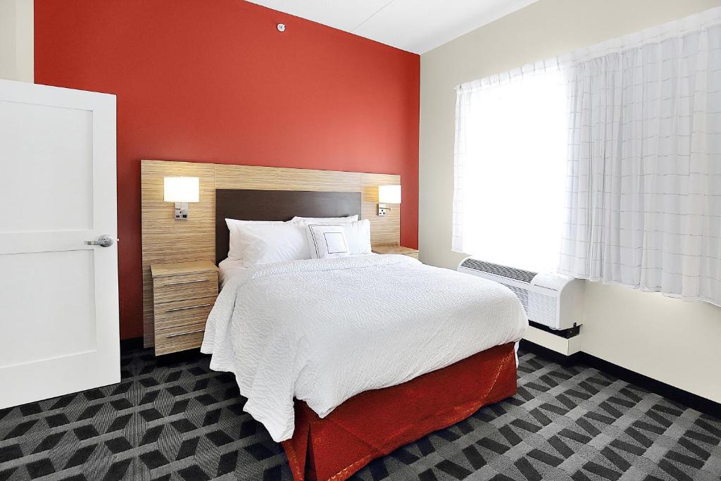 TownePlace Suites by Marriott Grove City Mercer/Outlets - image 3