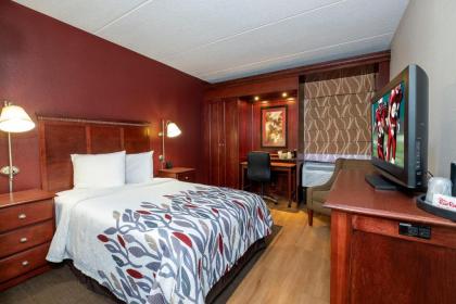 Red Roof Inn Meriden - image 16