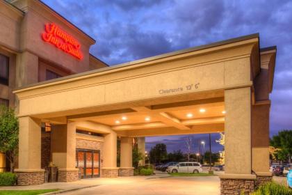 Hampton Inn & Suites Boise-Meridian - image 2