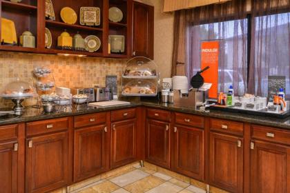 Hampton Inn & Suites Boise-Meridian - image 4
