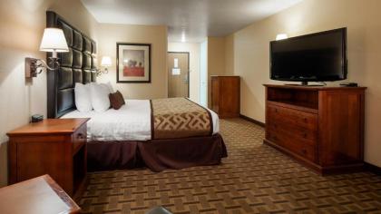 Best Western Plus Meridian - image 12