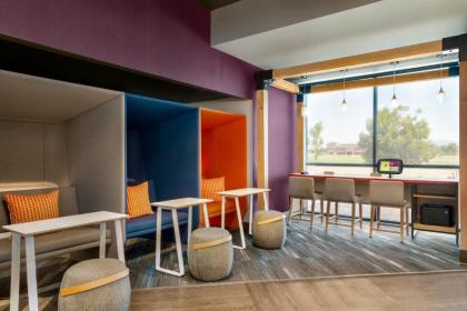 Tru By Hilton Meridian Boise West Id - image 7