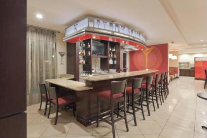 Holiday Inn Meridian East I 59 / I 20 - image 18