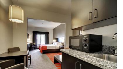 Holiday Inn Express Hotel & Suites Meridian an IHG Hotel - image 8