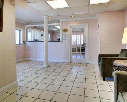 Econo Lodge Meridian - image 15