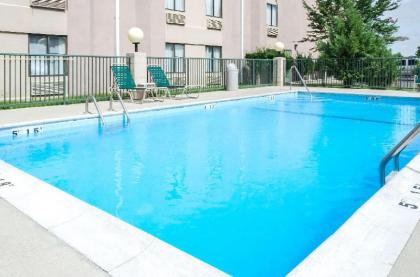 Quality Inn Meridian - image 5