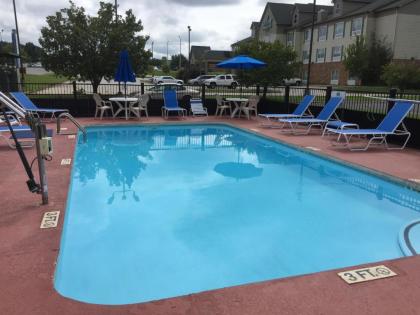 Baymont by Wyndham Meridian - image 6