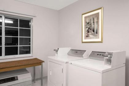 Microtel Inn & Suites - Meridian - image 15