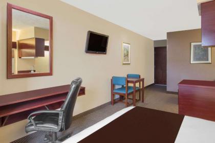 Microtel Inn & Suites - Meridian - image 5