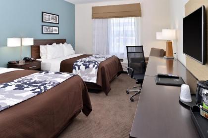 Sleep Inn & Suites - image 6