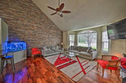 Modern Abode with Hot Tub 12 Mi to Dtwn Boise! - image 3