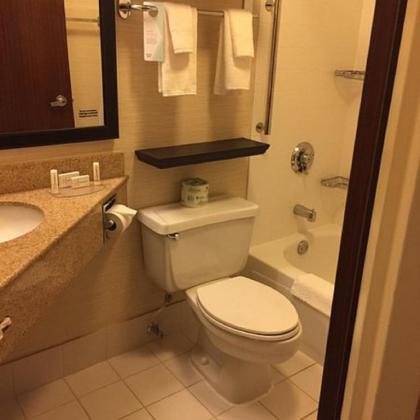 Fairfield Inn & Suites Merrillville - image 4