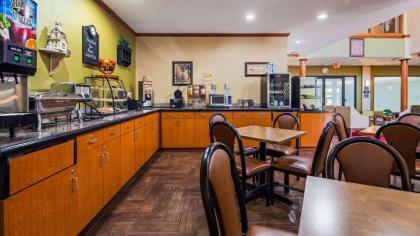 Best Western Inn & Suites Merrillville - image 7