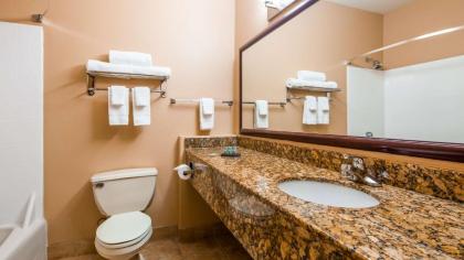 Best Western Inn & Suites Merrillville - image 9