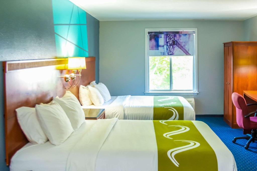 Quality Inn Merrimack - Nashua - image 3