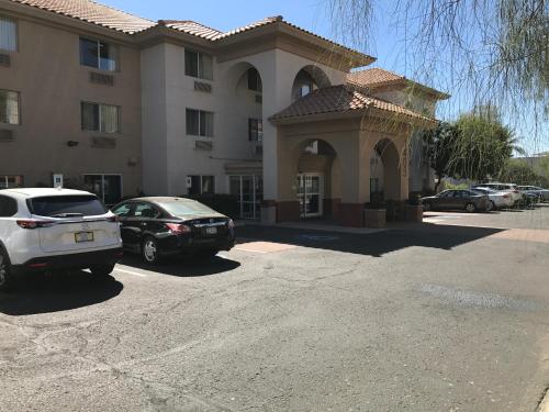 MK Hotels Mesa - image 2