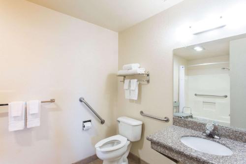 Travel Inn - Mesa - main image