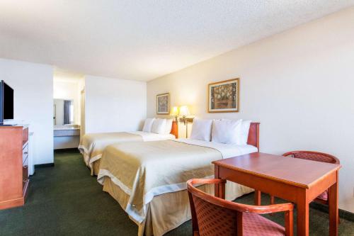 Travel Inn - Mesa - image 4