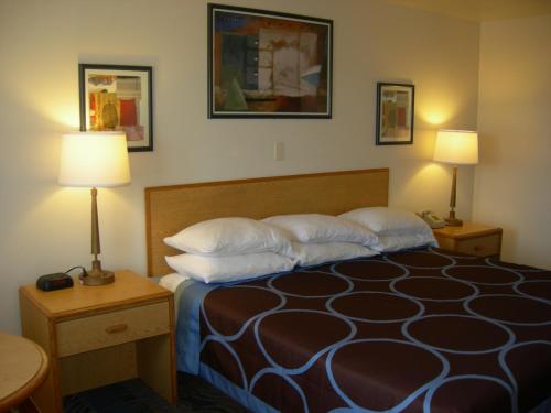 Grand Hotel - image 5