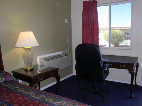 American Executive Inn Mesa - image 5