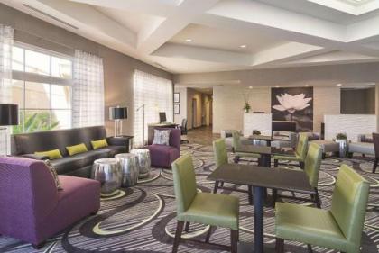 La Quinta by Wyndham Phoenix Mesa West - image 4